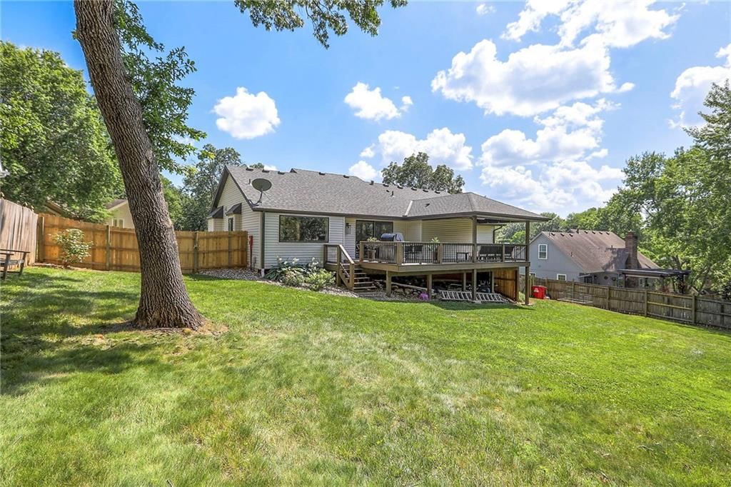 Photo 45 of 55 - 2105 SW Brookshire Drive