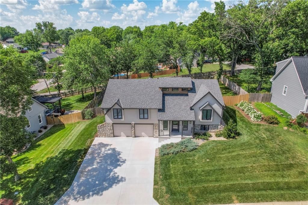Photo 48 of 55 - 2105 SW Brookshire Drive