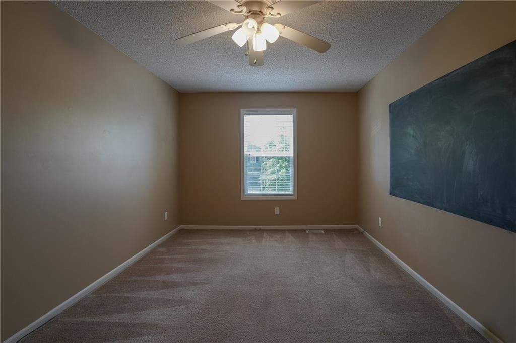 Photo 30 of 46 - 17586 W 161st Street