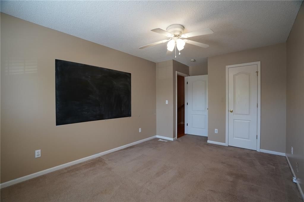 Photo 31 of 46 - 17586 W 161st Street