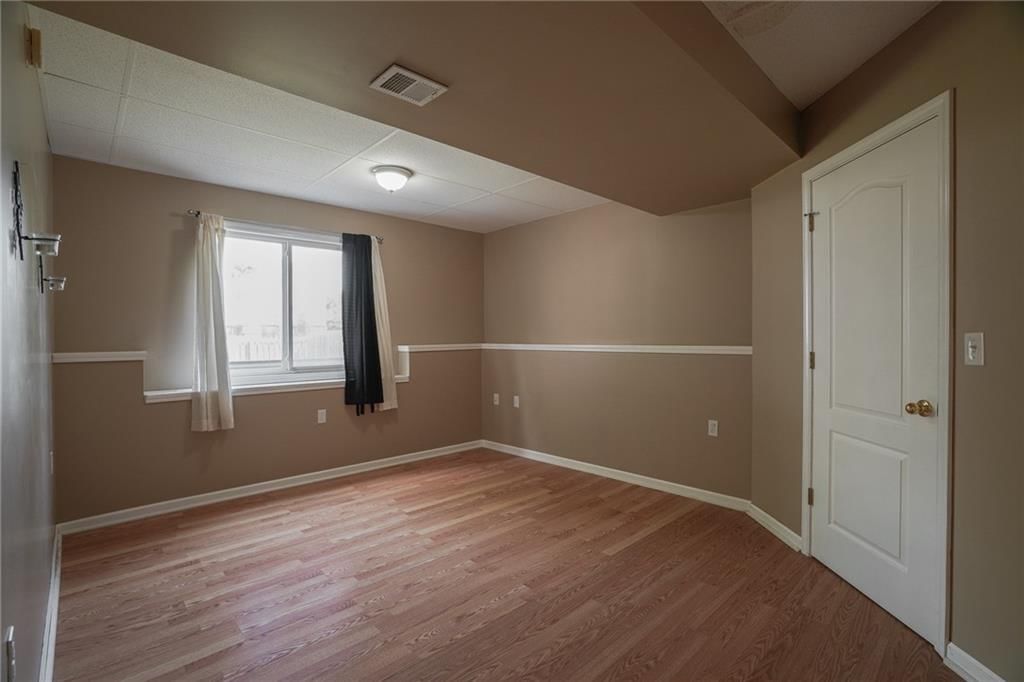Photo 36 of 46 - 17586 W 161st Street