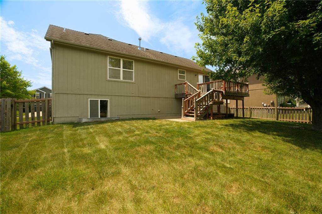 Photo 41 of 46 - 17586 W 161st Street