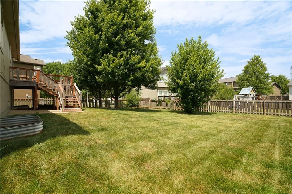 Photo 42 of 46 - 17586 W 161st Street