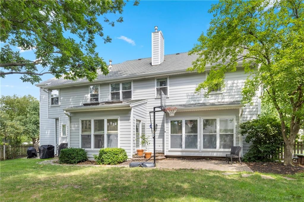3753 W 132nd Terrace — photo 40