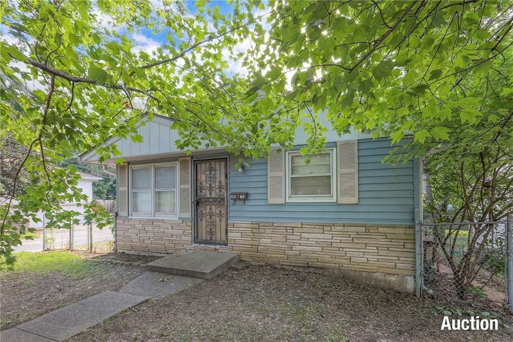 Photo 40 of 40 - 8901 McGee Street