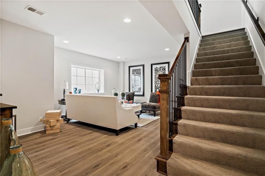 7239 Allman Drive — photo 20