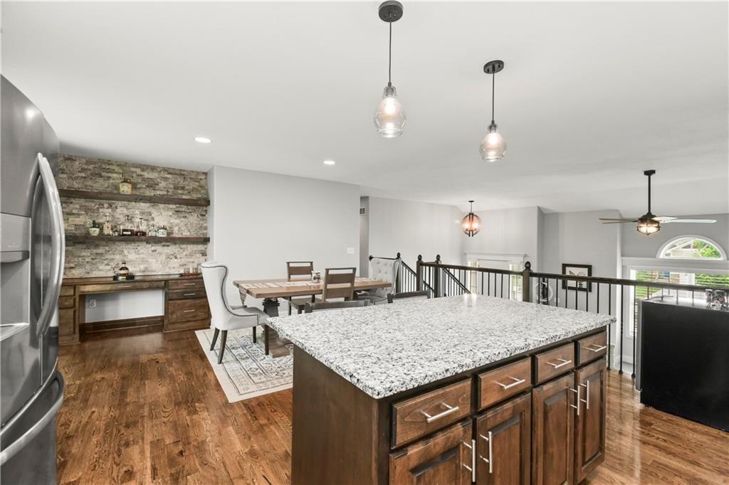 916 SE Forest Ridge Court — photo 13