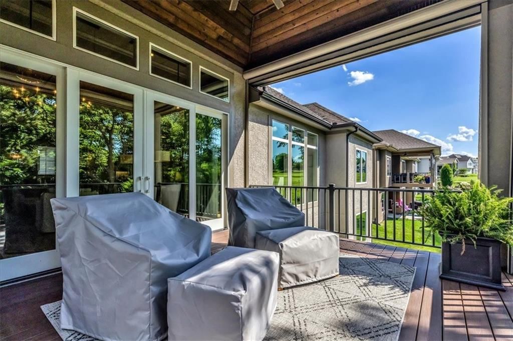 Photo 21 of 44 - 2136 NE 105th Street