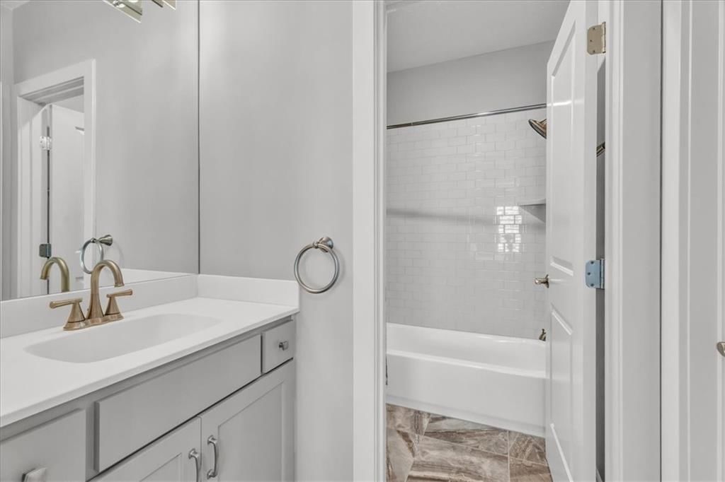 Photo 31 of 44 - 2136 NE 105th Street