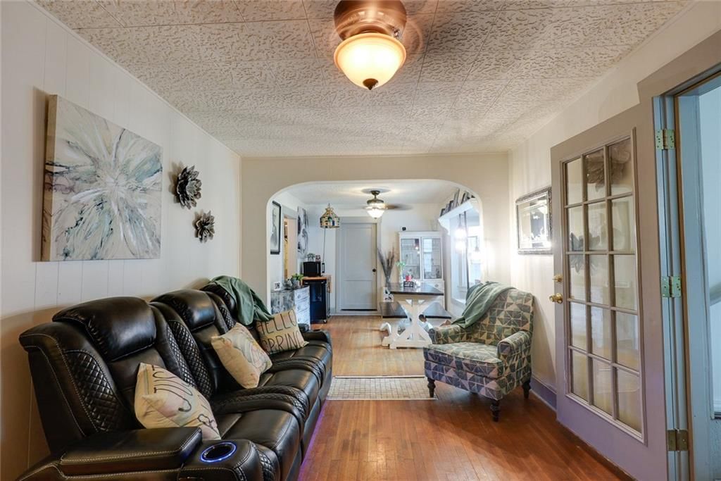 1317 S Pleasant Street — photo 5
