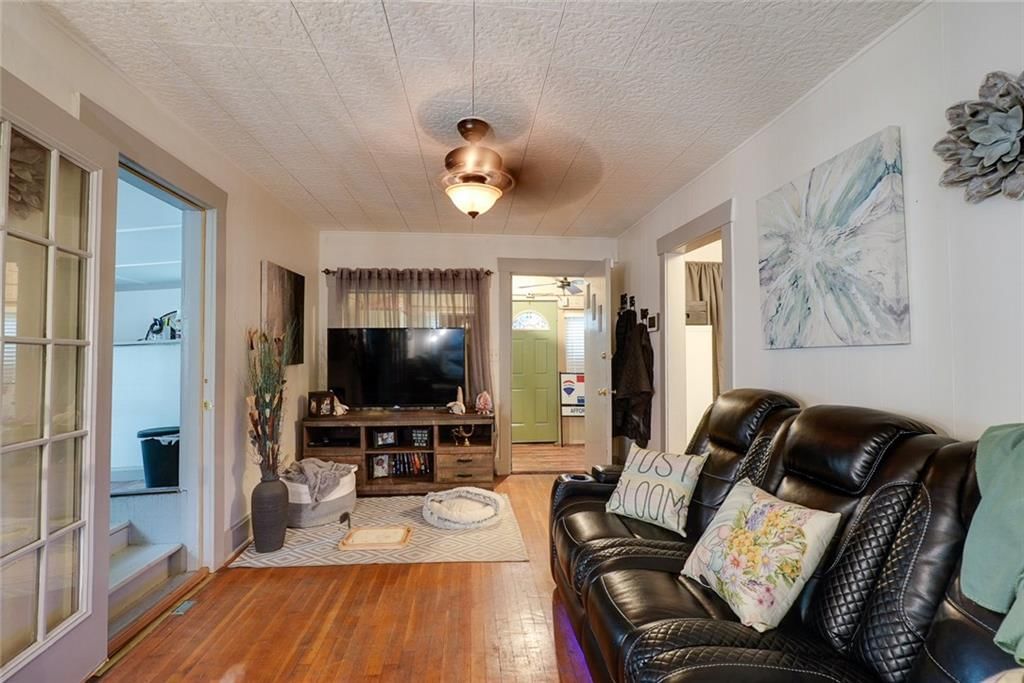 1317 S Pleasant Street — photo 6