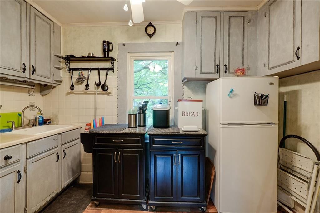 1317 S Pleasant Street — photo 10