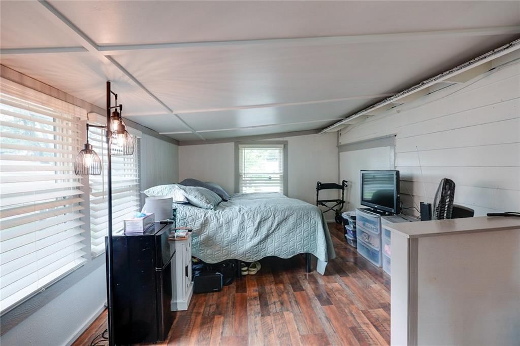 1317 S Pleasant Street — photo 18