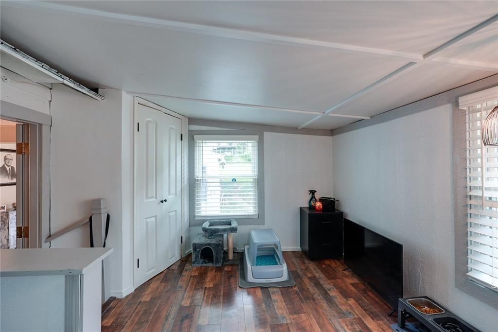 1317 S Pleasant Street — photo 20