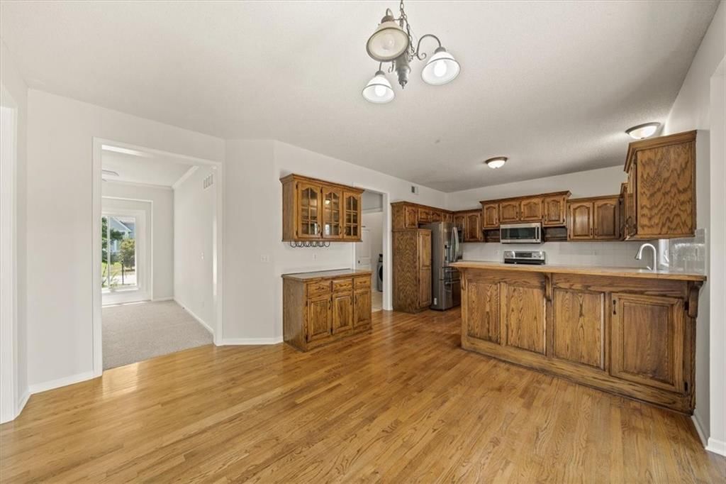 12023 S Clinton Street — photo 8