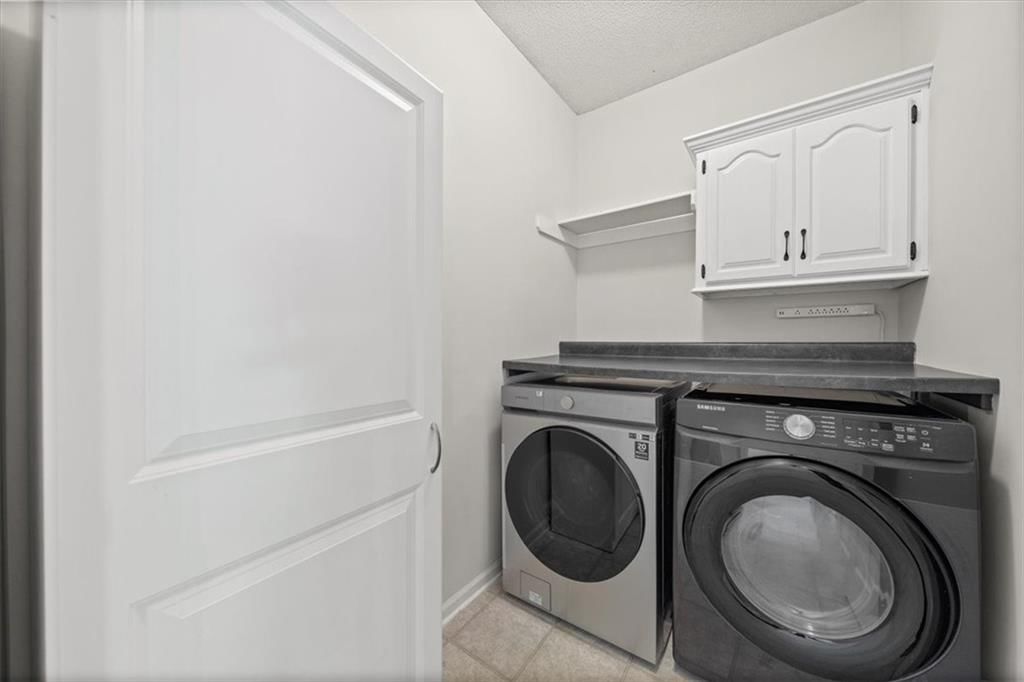 12023 S Clinton Street — photo 13