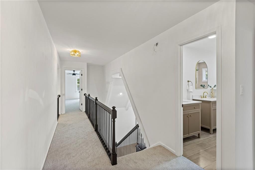 Photo 27 of 52 - 7401 W 99th Street