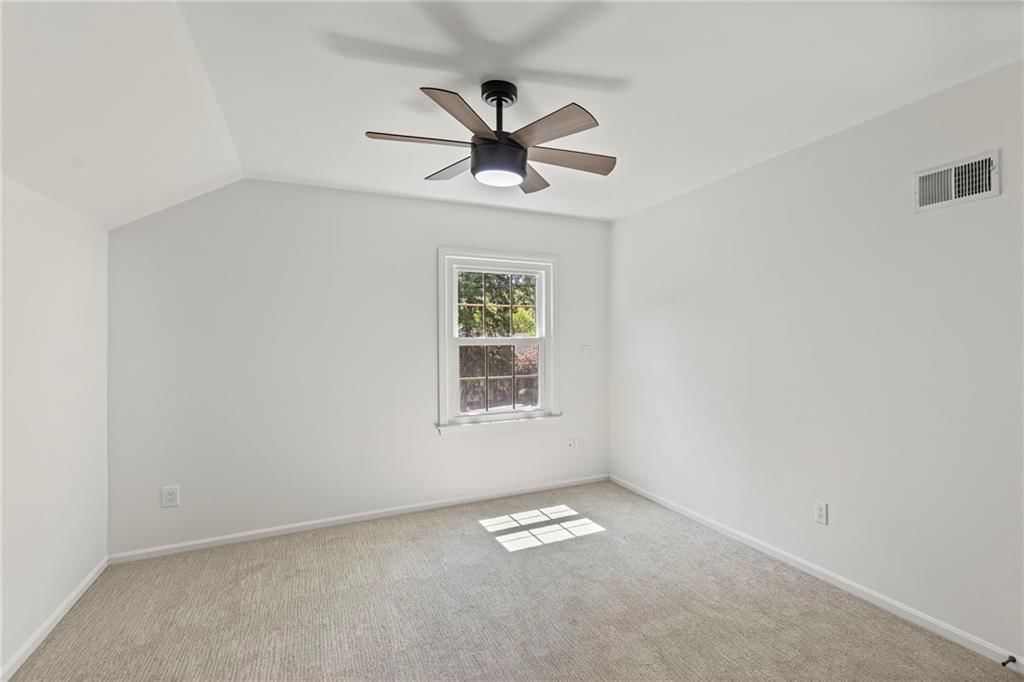 Photo 33 of 52 - 7401 W 99th Street