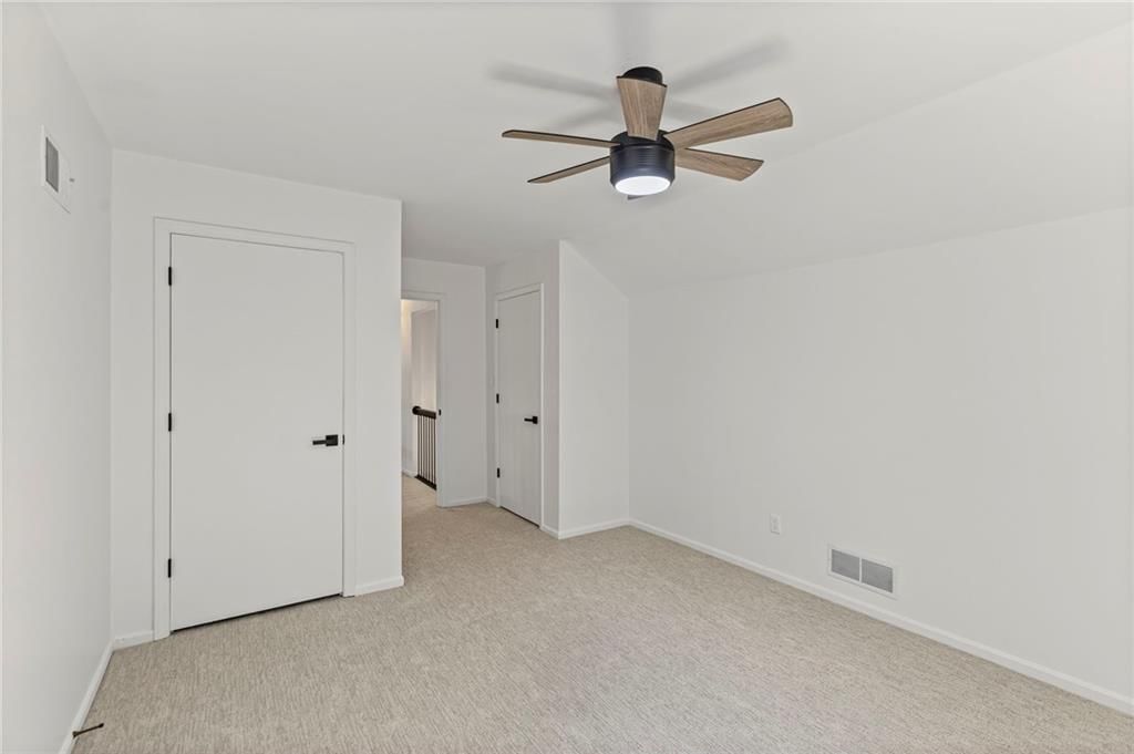 Photo 34 of 52 - 7401 W 99th Street