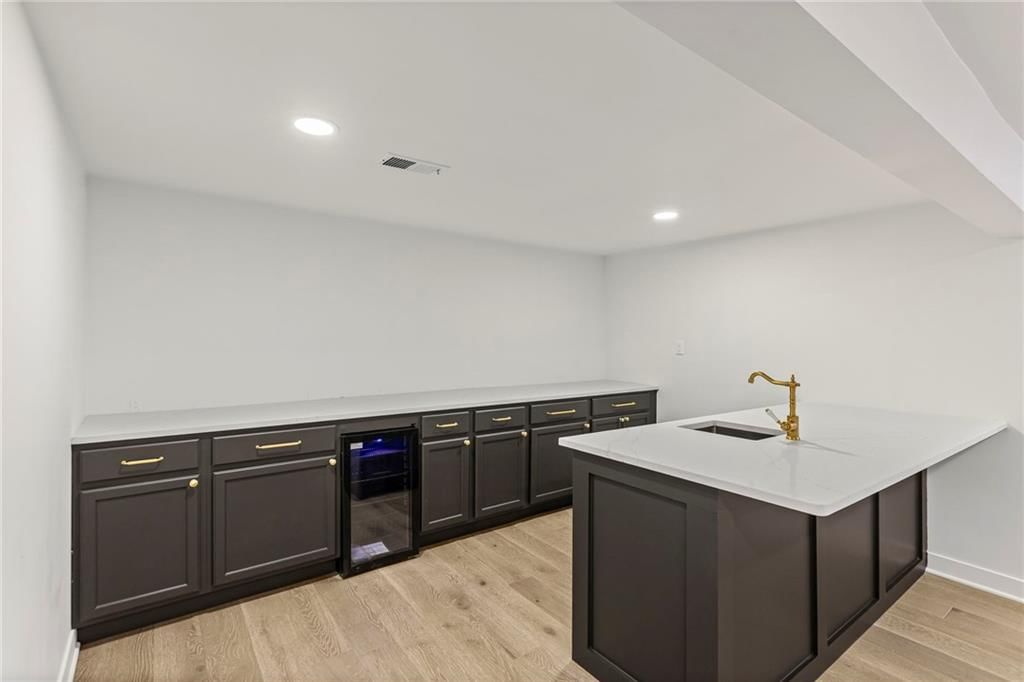 Photo 39 of 52 - 7401 W 99th Street
