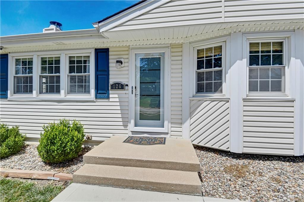 126 E 132nd Terrace, Kansas City, MO