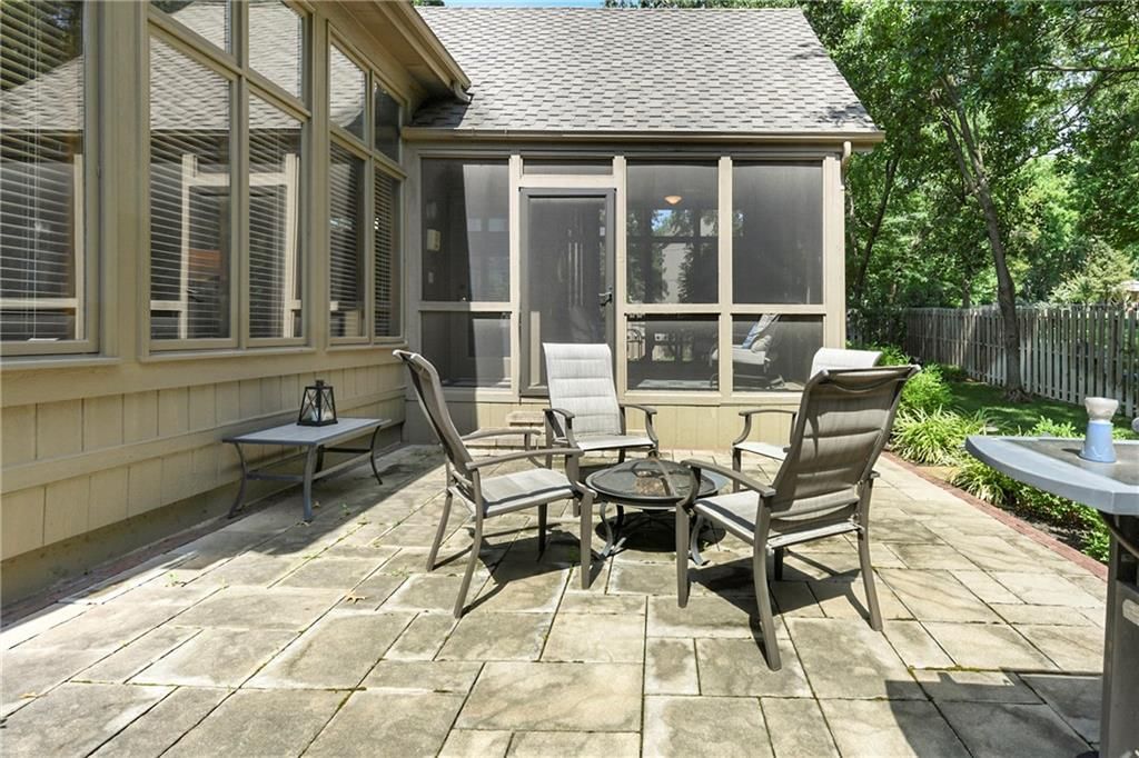 Photo 57 of 84 - 9006 W 139th Terrace