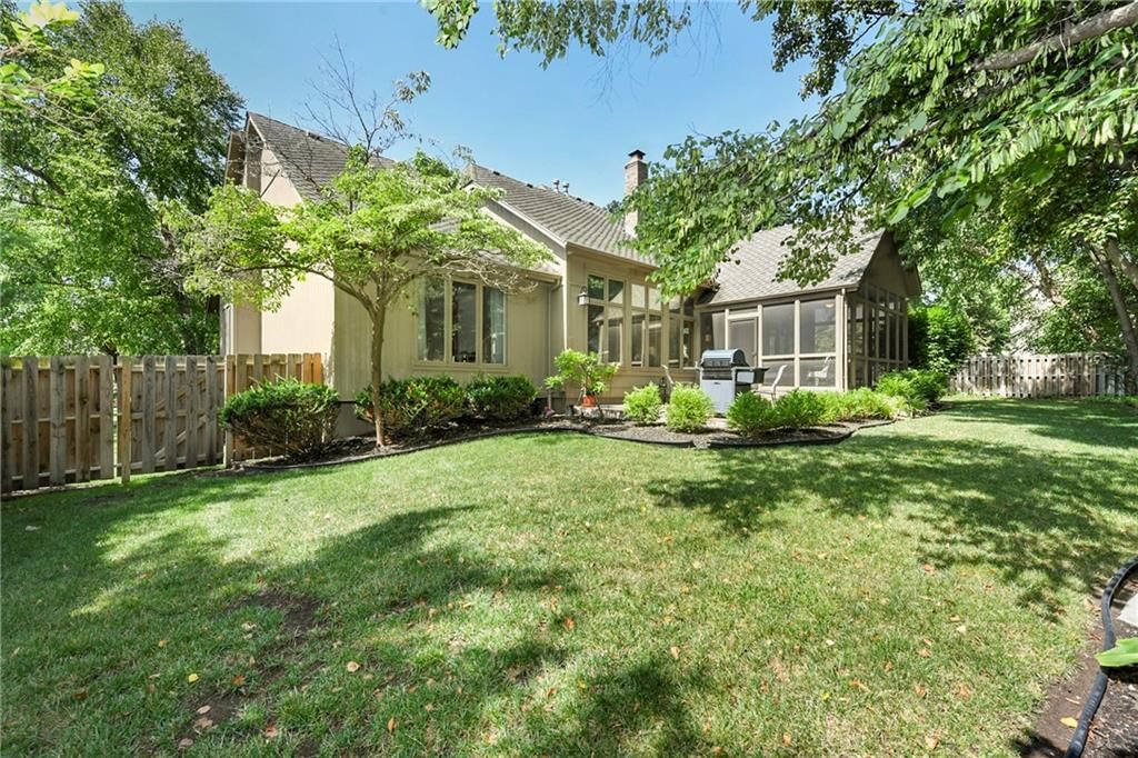 Photo 58 of 84 - 9006 W 139th Terrace