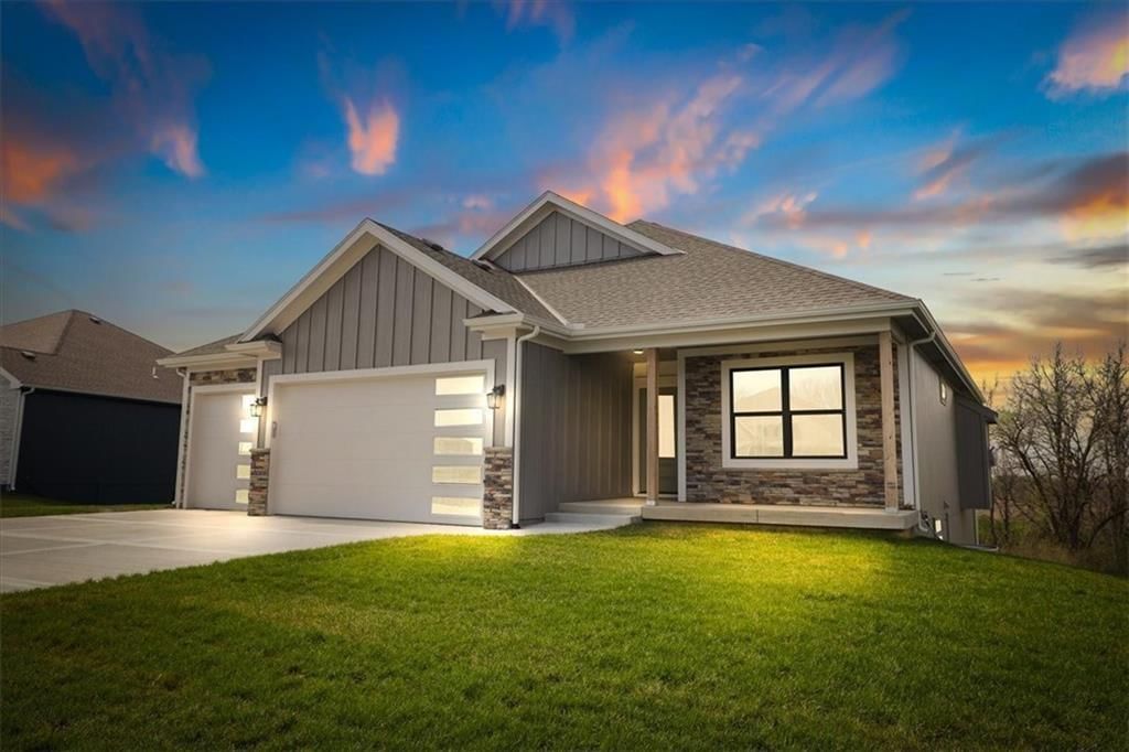 17506 Greyhawke Ridge — photo 1