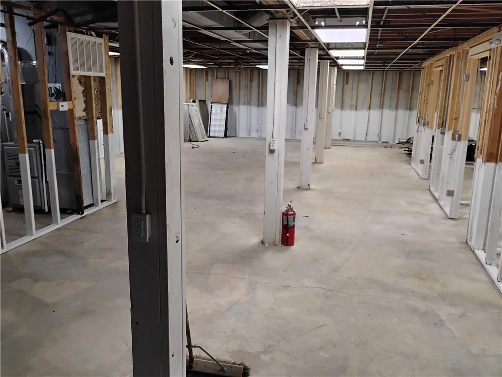 2807 N Broadway Street — photo 25