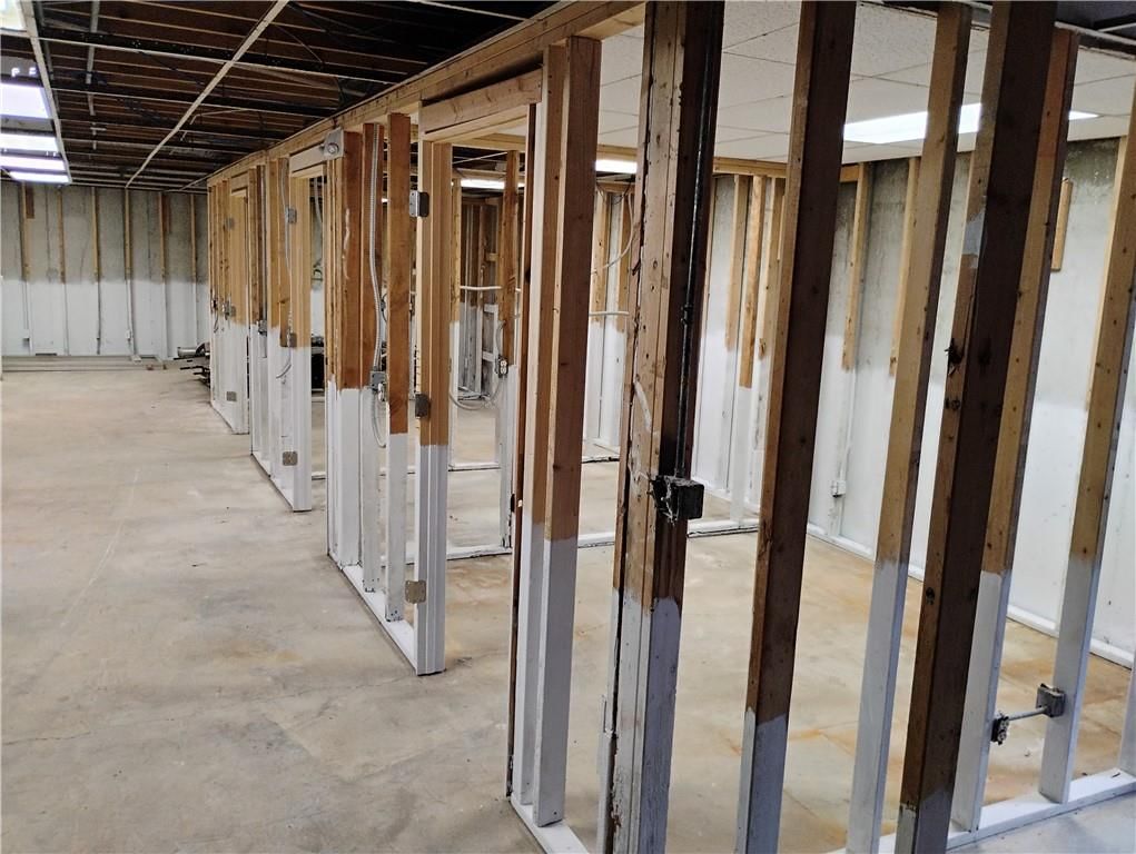 2807 N Broadway Street — photo 28