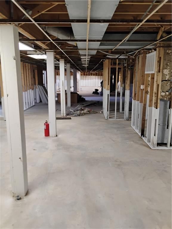 2807 N Broadway Street — photo 29
