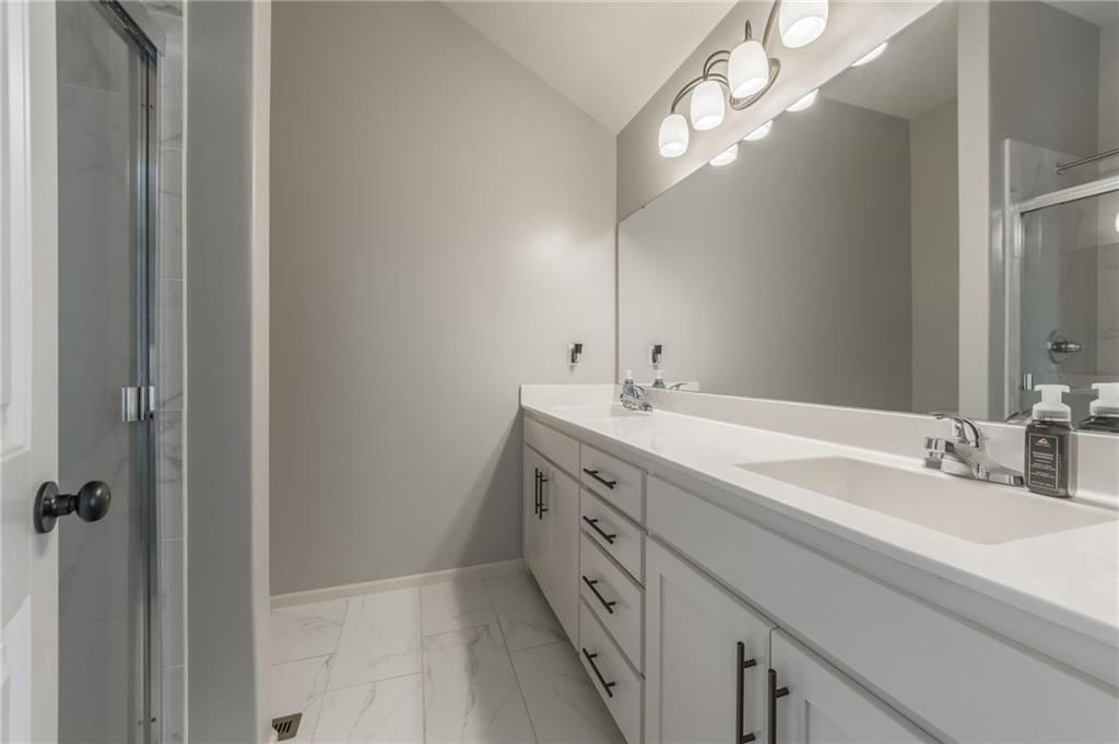 Photo 11 of 38 - 1603 CHESTNUT Street