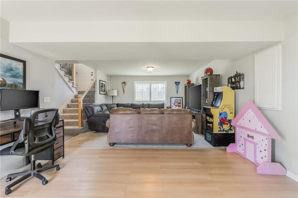 Photo 21 of 38 - 1603 CHESTNUT Street