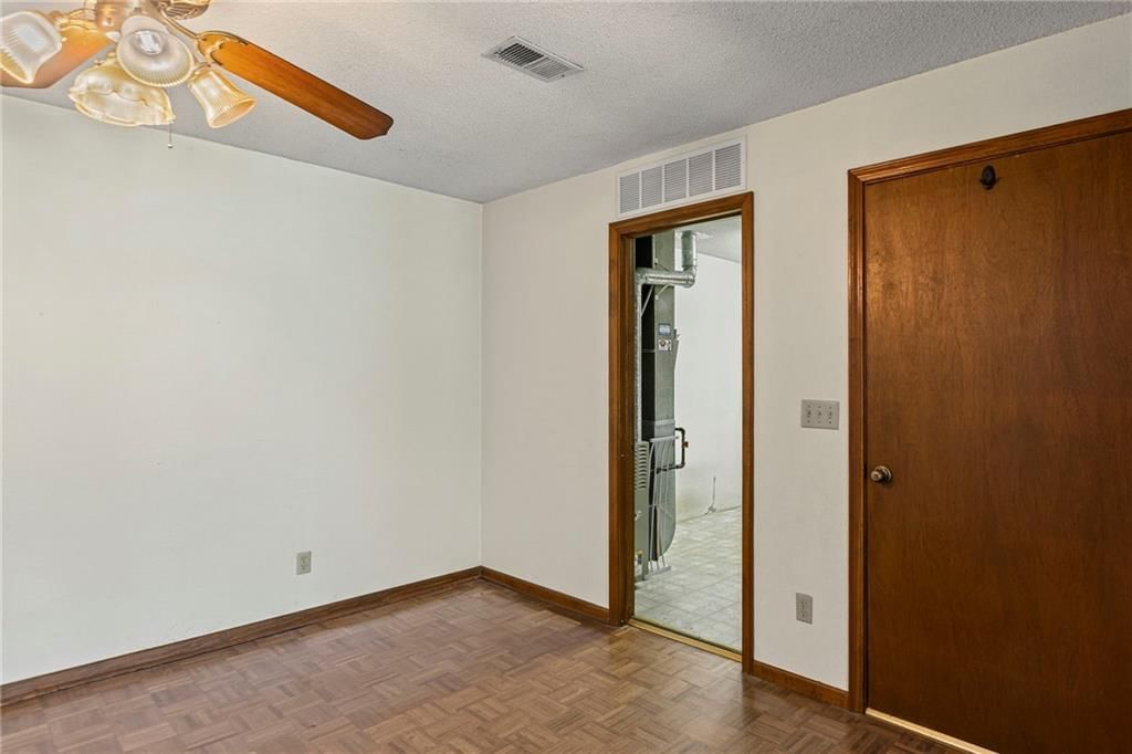 28543 W 85th Terrace — photo 12