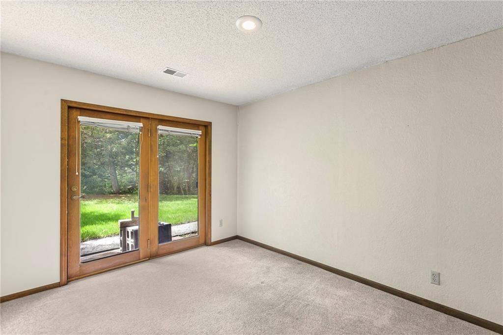 28543 W 85th Terrace — photo 22