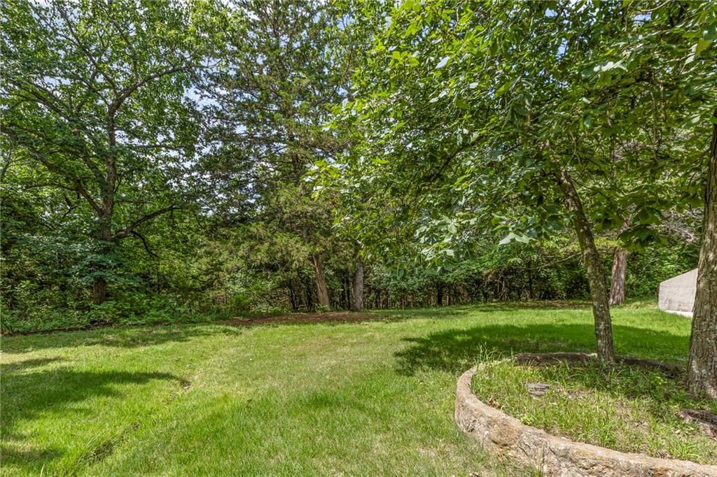 28543 W 85th Terrace — photo 27