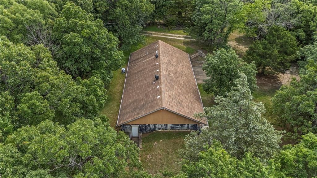 28543 W 85th Terrace — photo 37