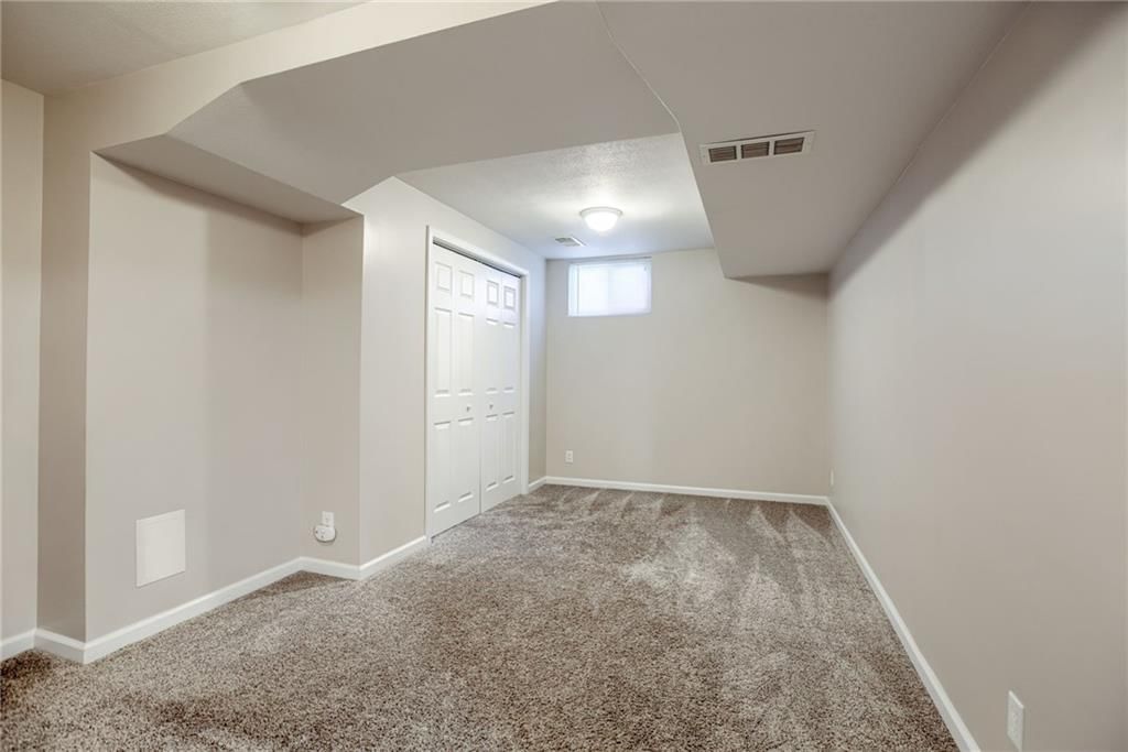 904 N Parkway Drive — photo 23