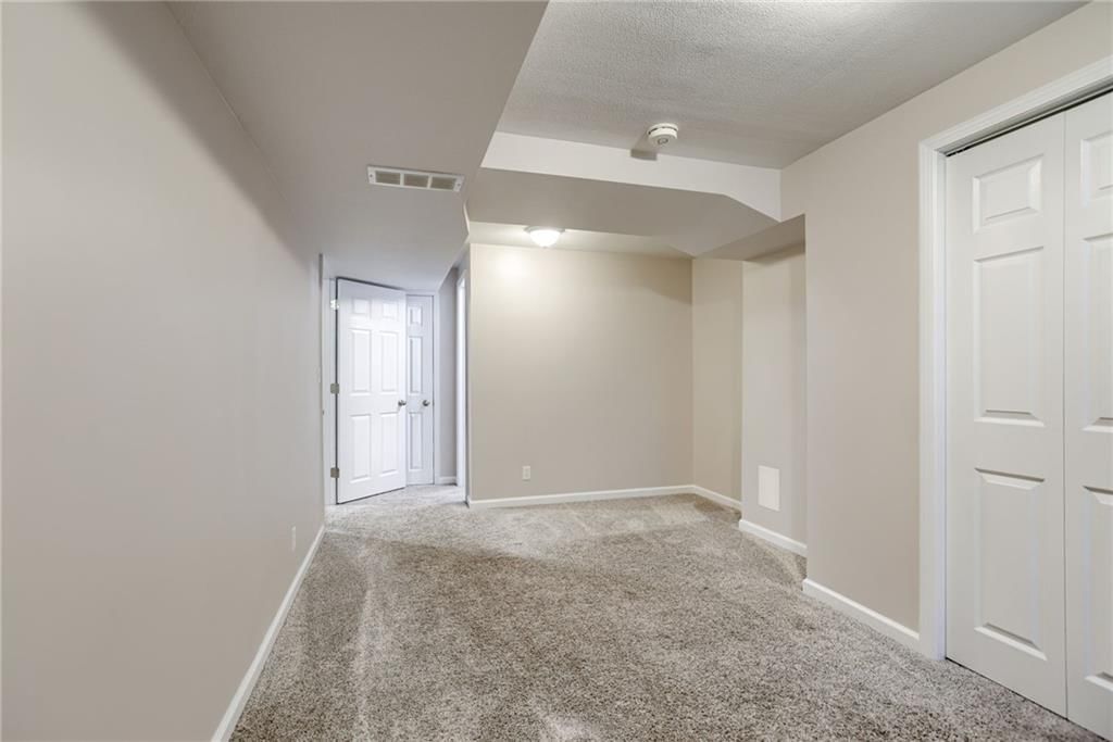 904 N Parkway Drive — photo 24