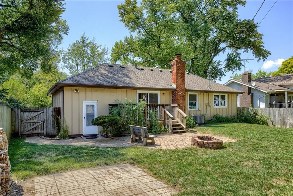 904 N Parkway Drive — photo 30