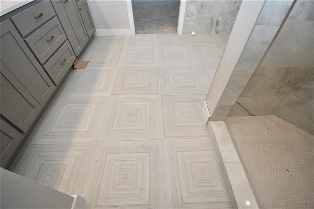 8312 NE 76th Terrace — photo 34