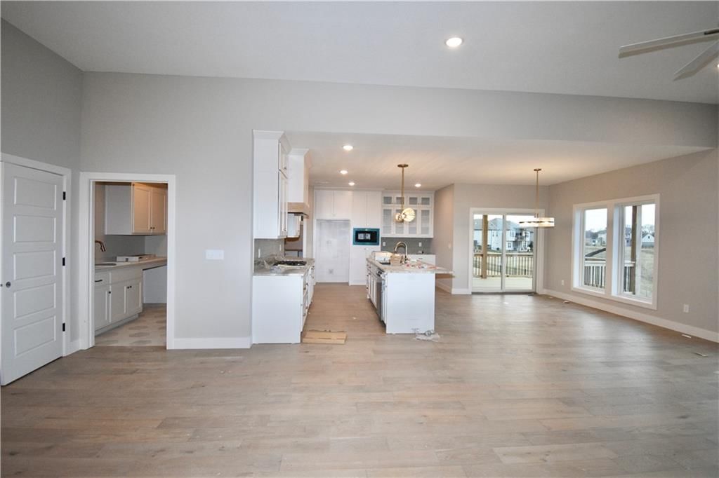 8312 NE 76th Terrace — photo 36
