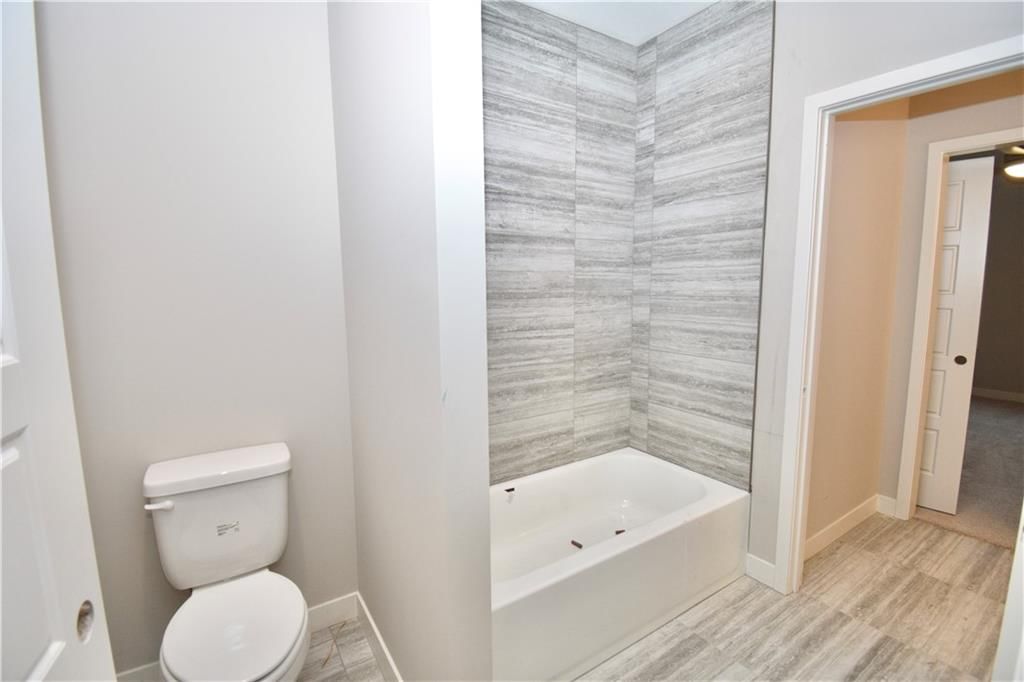 8312 NE 76th Terrace — photo 44
