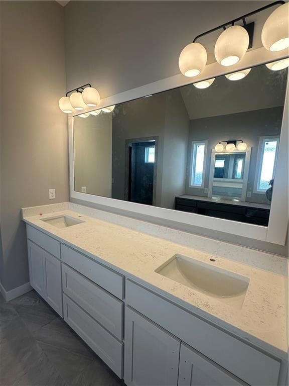7040 NW Forest Lakes Drive — photo 14