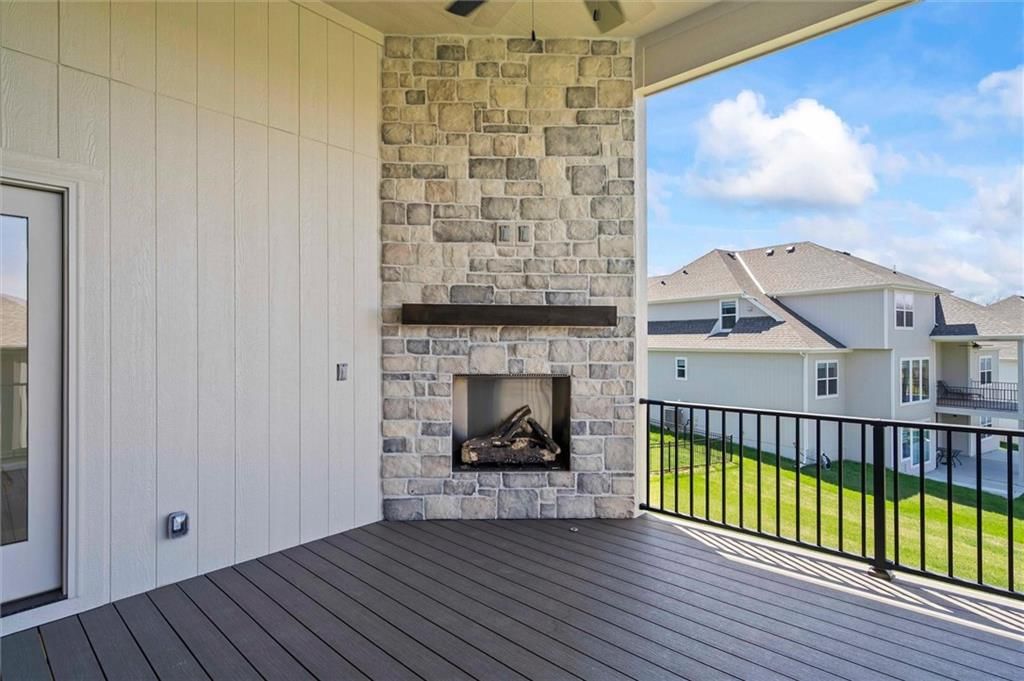 8020 Round Prairie Street — photo 15