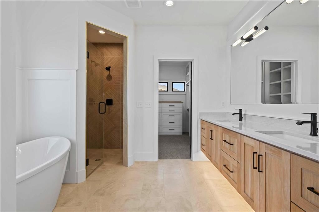 8020 Round Prairie Street — photo 21