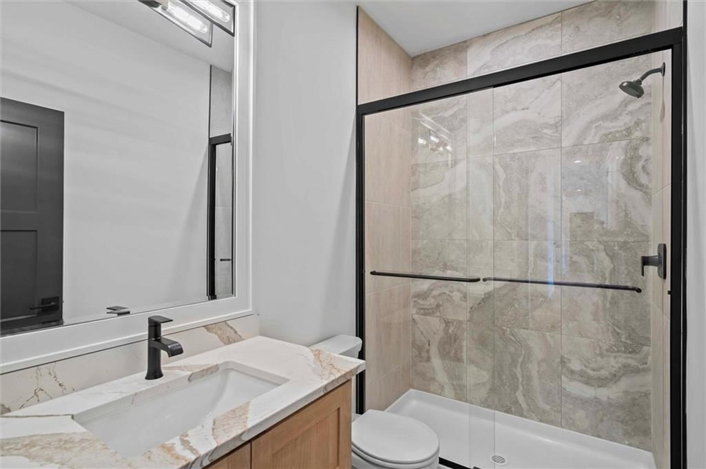8020 Round Prairie Street — photo 29
