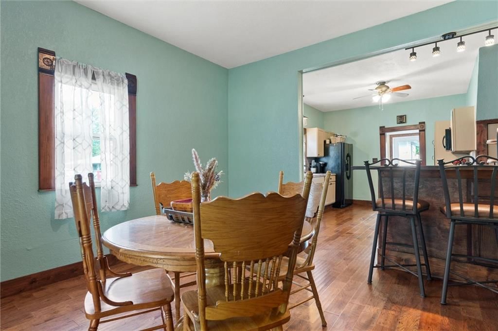308 N Clark Street — photo 13