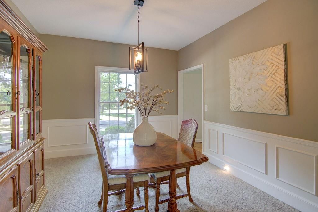 13904 W 110th Terrace — photo 10