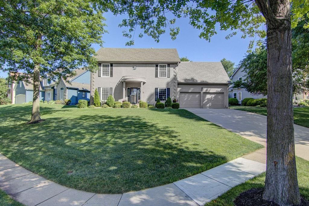 13904 W 110th Terrace — photo 37